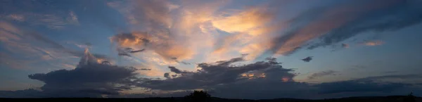 Landskap Med Jävla Solnedgång Panorama Tragisk Dyster Himmel Solens Sista — Stockfoto