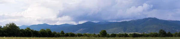 Thunderhead Cobre Balcãs Aguaceiro Aproxima Das Terras Agrícolas Aldeias Campos — Fotografia de Stock