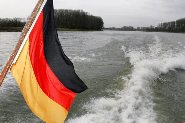 Tysk Flagg Ett Fartyg — Stockfoto