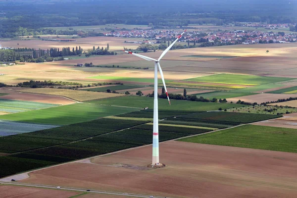 Fält Med Vindkraftverk Tyskland — Stockfoto