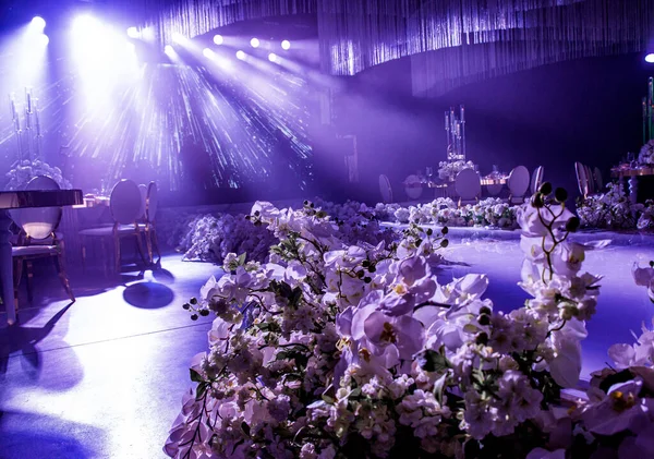 Flowers Illuminated Disco Ball Stage Festive Deco — Φωτογραφία Αρχείου