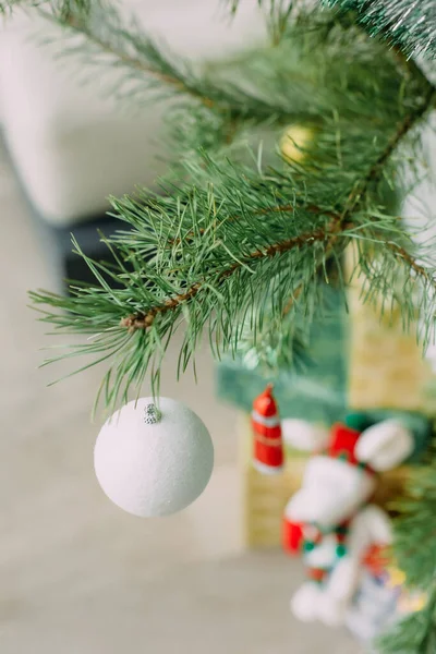 Nový Rok Dovolená Dekorace Ozdoby Pro Vánoční Stromeček Symbo — Stock fotografie