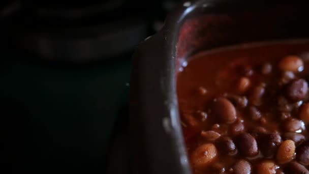 Camera Panning Beans Meat Crockpot — Stock Video
