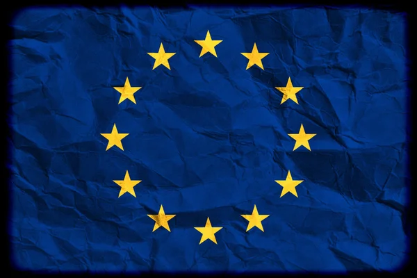 Evropská vlajka na zmačkaný papír — Stock fotografie