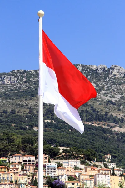 Bandera de Mónaco en Monte Carlo, Mónaco — Foto de Stock
