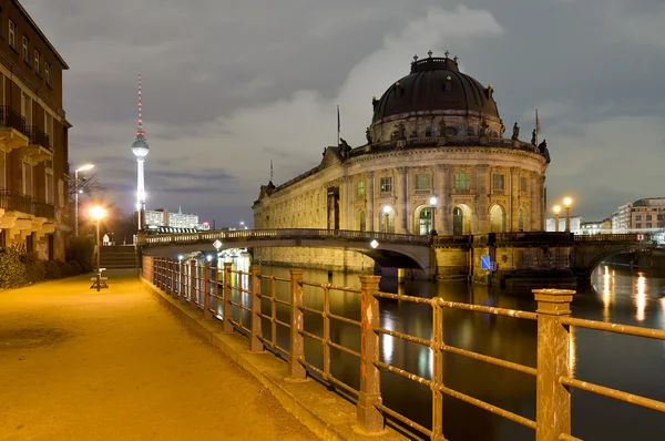 Berlin, Tyskland, på natten — Stockfoto