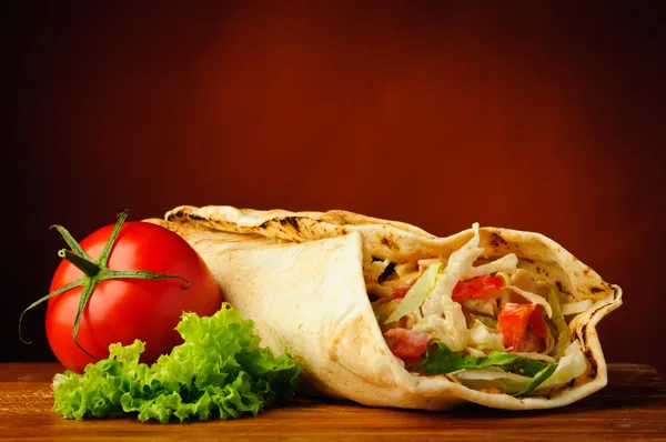 Stilleben med shawarma — Stockfoto