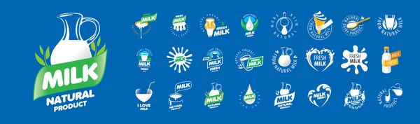 Eine Reihe von Vektor-Milch-Logos auf blauem Hintergrund — Stockvektor