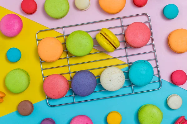 Bunte Makronenvielfalt Farbenfrohes Macarons Dessert Mit Vintage Pastellton Süße Bunte — Stockfoto