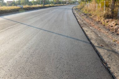 Yeni asfalt yol. Yeni asfalt soyut doku arkaplanı. Boş asfalt yolu. Yeni asfalt dokusu