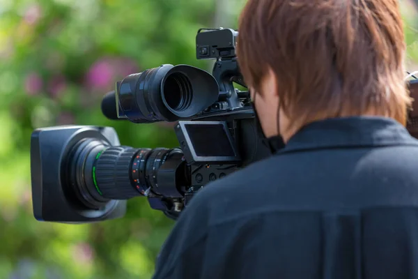 Video Camera Operator Working His Equipment Video Cinema Production Covering — Stock Photo, Image