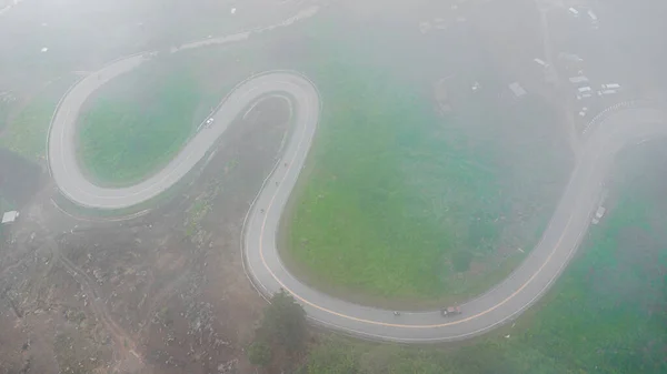 Aerial Drone Top View Road Curve Winding Mountains — Foto de Stock
