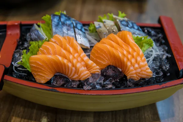 Alimenti Giapponesi Sashimi Pesce Crudo Affettato Giappone Filetto Pesce Fresco — Foto Stock