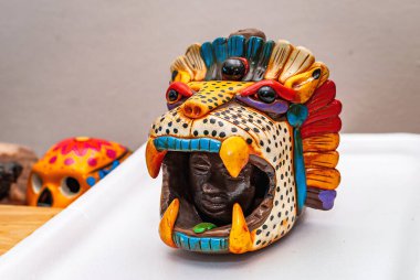 Meksika el sanatları resim heykeli Jaguar Teotihuacan 'ın başı.
