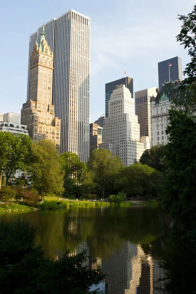 Central park jezero, new york — Stock fotografie