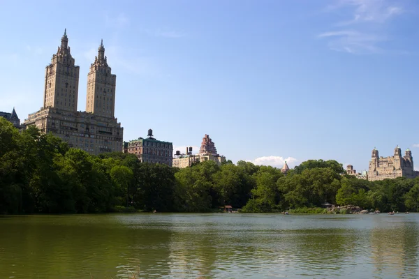 The Central Park Lake, New York — Stock Photo, Image