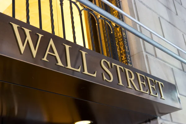 Wall street teken, new york — Stockfoto