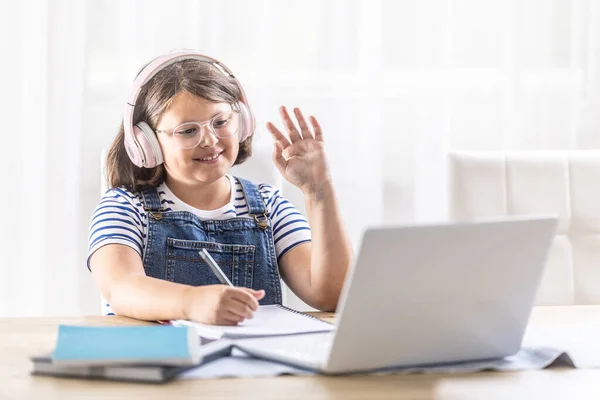 Chubby Schoolgirl Glasses Headphones Waves Her Schoolmates Computer Distant Studies — Stok fotoğraf