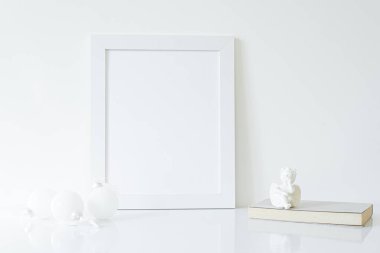 Beyaz çerçeve zekasını uydur