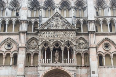 Ferrara Katedrali
