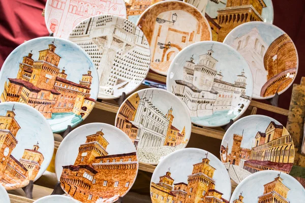 Plates painted with the monuments of ferrara — Stock Photo, Image