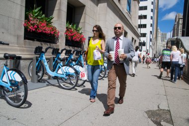 Chicago michigan Bulvarındaki insanlar