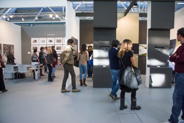 insanlar bir Sanat Fuarı