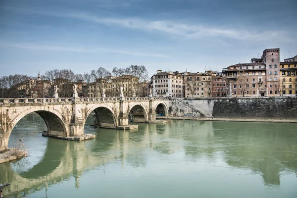 Castel sant'angelo brug — Stockfoto