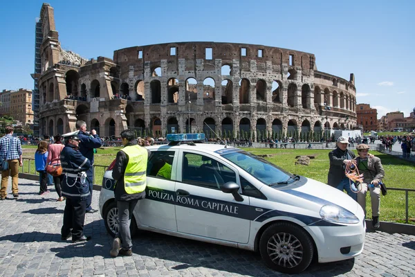 police in front of the Colosseum