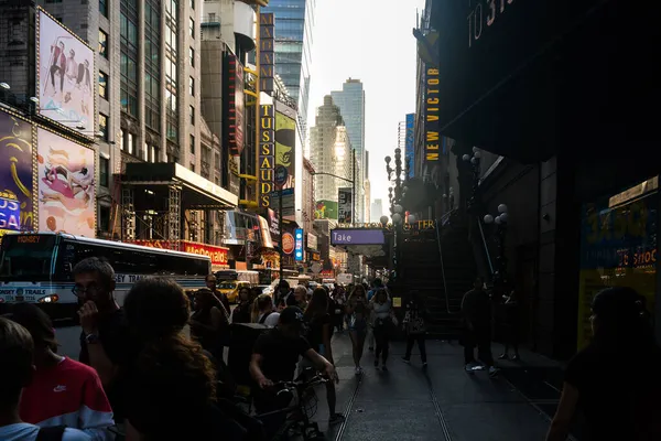 New York City Usa August 2019 Spaziergang Zwischen Den Wolkenkratzern — Stockfoto