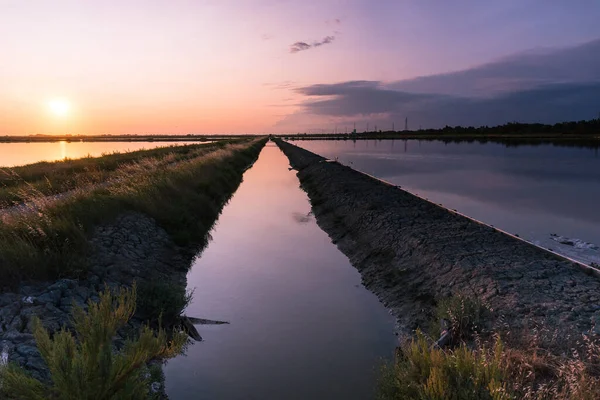 Прогулка Знаменитой Селитре Cervia Италия Течение Вечера — стоковое фото