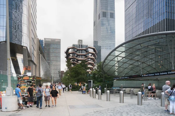 New York City Usa August 2019 Tourists Admire Stroll Architectural — Stockfoto