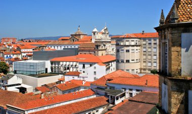 Cityscape Coimbra çatılar üzerinden
