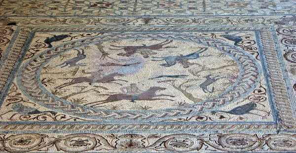 Mozaika w rzymskie ruiny — Zdjęcie stockowe