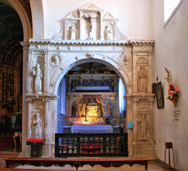 Antigua iglesia renacentista —  Fotos de Stock