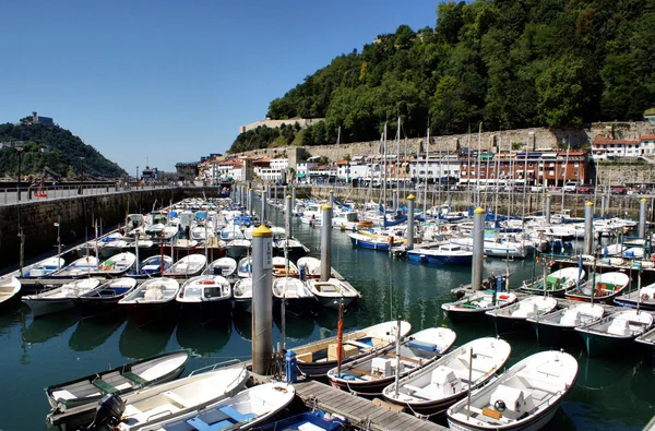 San Sebastian (Donostia) hamn — Stockfoto