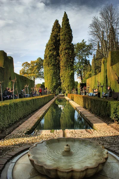 Alhambra Palace & tuinen in Grenade — Stockfoto