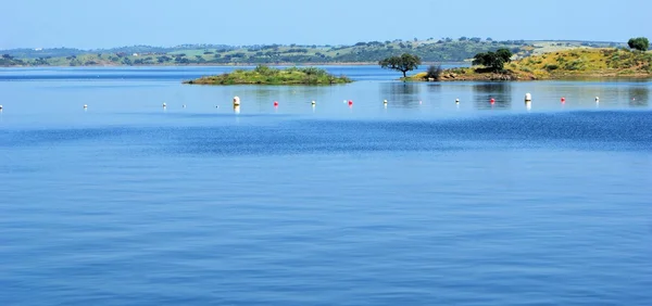 Barragem de Bayou Alqueva no Alentejo — Fotografia de Stock