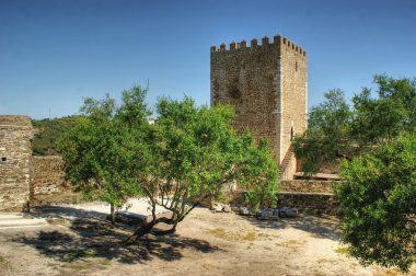 eski mertola kale alentejo