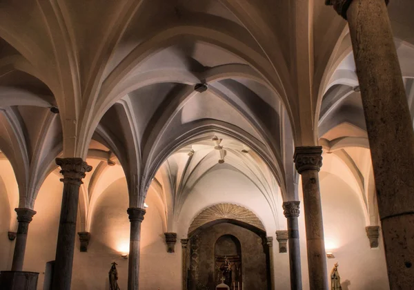 Dentro de la antigua mezquita — Foto de Stock