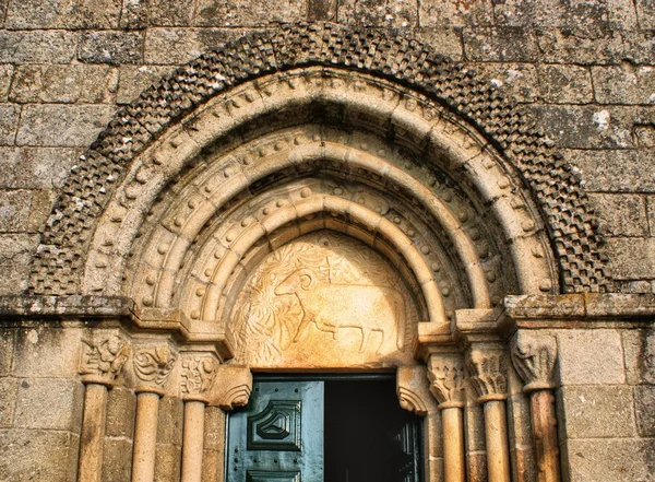 Door detail of Romanesque church — Stock Photo, Image