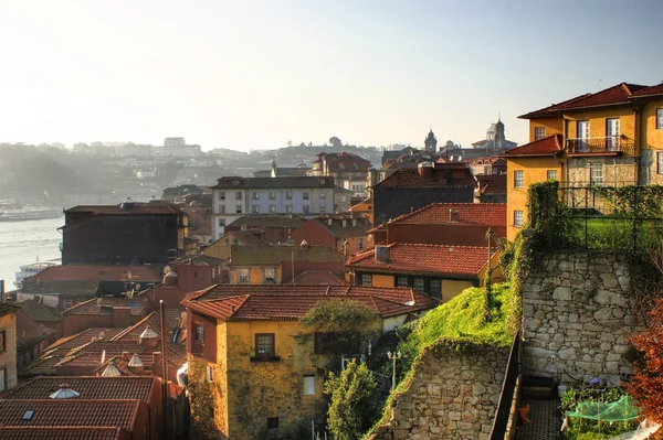 Luftaufnahme von ribeira viertel in porto — Stockfoto