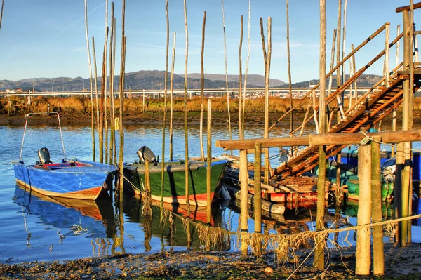 Traditional wooden boats in Lima river — Stock Photo, Image