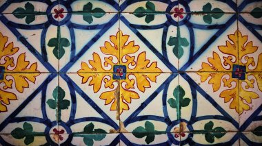 Portekiz 'in kuzeyindeki fayanslara bir örnek