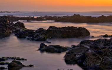 Matosinhos, Portekiz 'de deniz manzaralı gün batımı