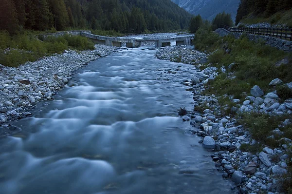 River, long time exposure — Stock Photo, Image