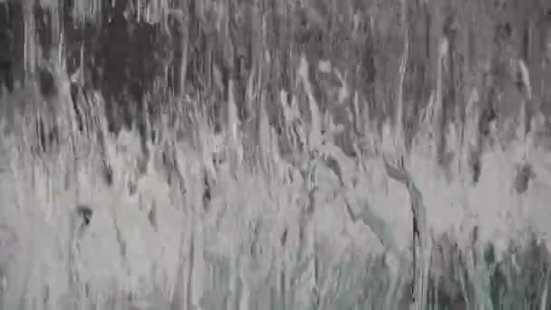 Wand aus Wasser — Stockvideo