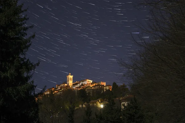 Mont Sacré de Varèse, sentiers étoilés — Photo