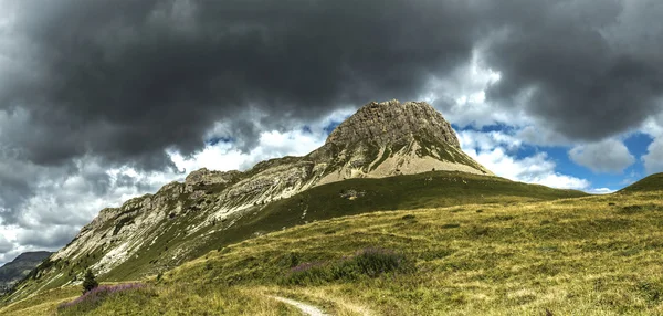 Storm clouds over the Mount Castellazzo — Stock Photo, Image