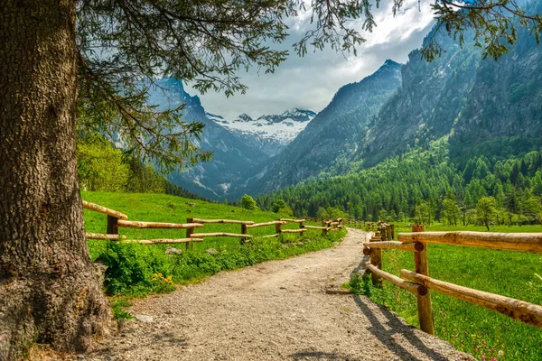 Chemin Montagne Dans Val Mello Lombardie — Photo